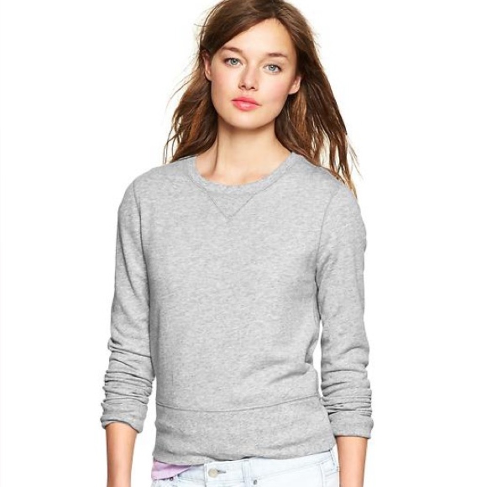 Gap Shrunken Crewneck Size Medium